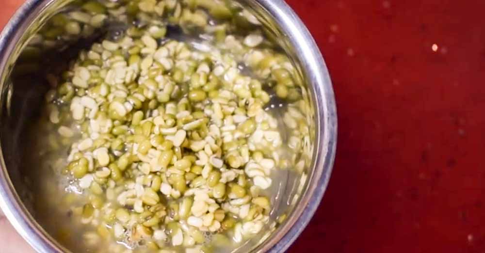 હવે નાસ્તામાં બનાવો મગની ફોતરાવાળી દાળના પૂડલા: મગની ફોતરાવાળી દાળના પૂડલા રેસિપી 3 Mung Ki dal Ka chhilaa