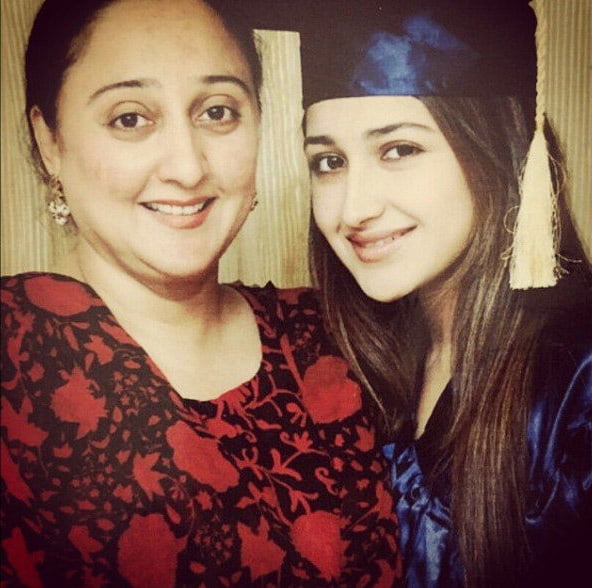 આ છે દબંગ અભિનેતા સલમાન ખાનની પ્રેમિકા, તસ્વીર જોઇને આશ્ચર્ય થશે 5 shaheen banu २