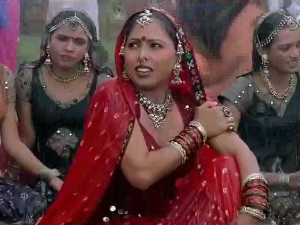 આજના ફેમસ એક્ટર્સ, ક્યારેક કરતા હતા ફિલ્મોમાં નાના-નાના રોલ. તમે જાતે જ જોઈ લો 3 11 cameo bollywood idiva