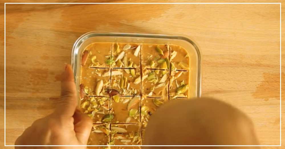 હવે ઘરે બનાવો સોન પાપડી કેમ કે બજારમાંથી બહુ ખરીદી લીધી: સોન પાપડી 7 Son Papadi 7