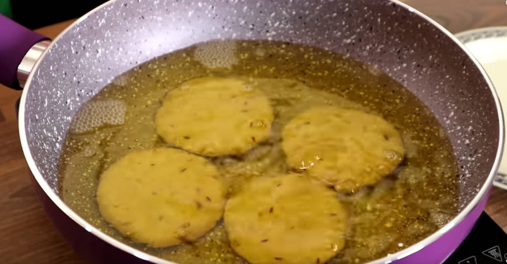 હવે સૌરાષ્ટ્રનું મસાલેદાર ચાપડી-ઉંધિયું બનાવો ઘરે 2 Chapdi Undhyu 1