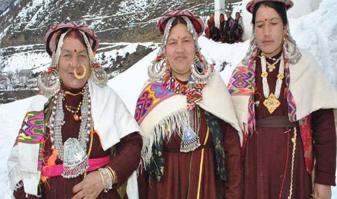 ૫ દિવસ સુધી કપડા વગર રહે છે અંહીની લગ્ન કરેલી મહિલાઓ 4 himachal woman 2