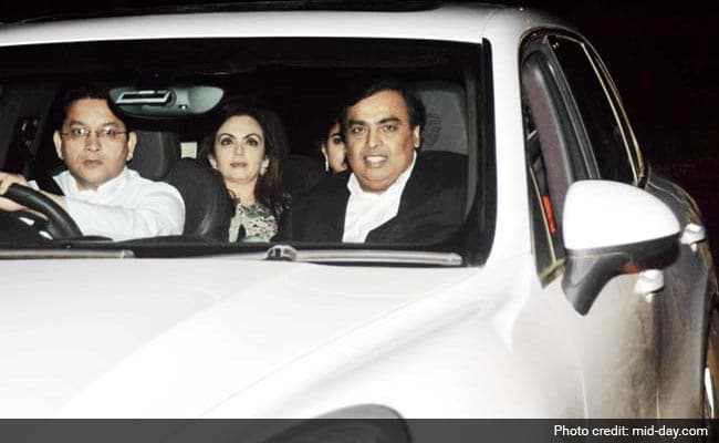 મુકેશ અંબાણીના ઘરના નોકરોને મળે છે આટલો પગાર, આ રીતે થાય છે પસંદગી 6 mukesh ambani driver