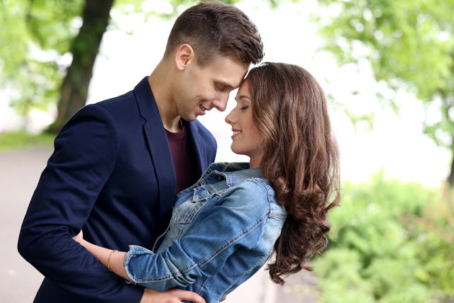 છોકરીઓ સાથે ફ્લર્ટિંગ કરવામાં માહિર હોય છે આ પાંચ રાશિના છોકરા 6 1.5