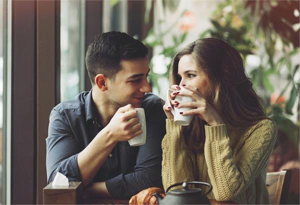 છોકરીઓ સાથે ફ્લર્ટિંગ કરવામાં માહિર હોય છે આ પાંચ રાશિના છોકરા 2 1.8