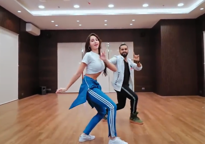 સોશિયલ મિડિયા પર છવાયો નોરાનો જાદુ 1 1 1