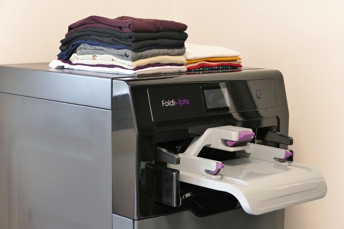 આ છે ૨૦૧૯ના સૌથી અનોખા ગેજેટ્સ.. 4 FoldiMate with folded items.0