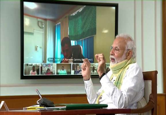 પ્રધાનમંત્રી નરેન્દ્ર મોદીએ પંચાયતી રાજ દિવસ પર ગ્રામ પંચાયતો માટે કર્યુ આ કામ 5 560f41bca13debe842643191a5f682e8