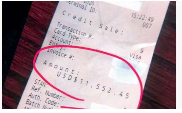 ૬૯૦૦ રૂપિયા જેટલી કિંમતનો કરિયાણાનો સામાનના ચૂકવ્યા ૮.૮૦ લાખ રૂપિયા જાણો શું છે આખી વાત 2 FOOD BIL