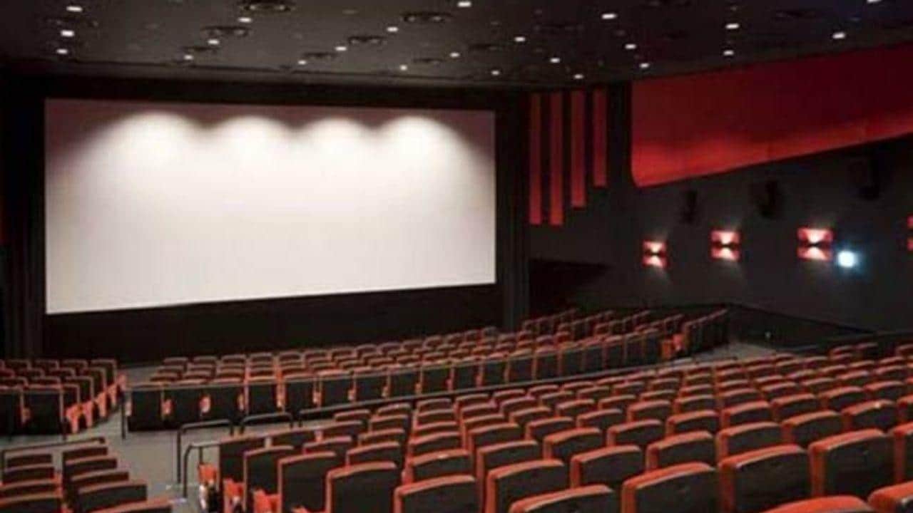 ગુજરાતમાં મલ્ટીપ્લેક્સ શરૂ કરવાની માંગ ,મલ્ટીપ્લેક્સ એસોસિએશનને કરી મુખ્યમંત્રીને રજૂઆત 2 1589511585 cinemahallS