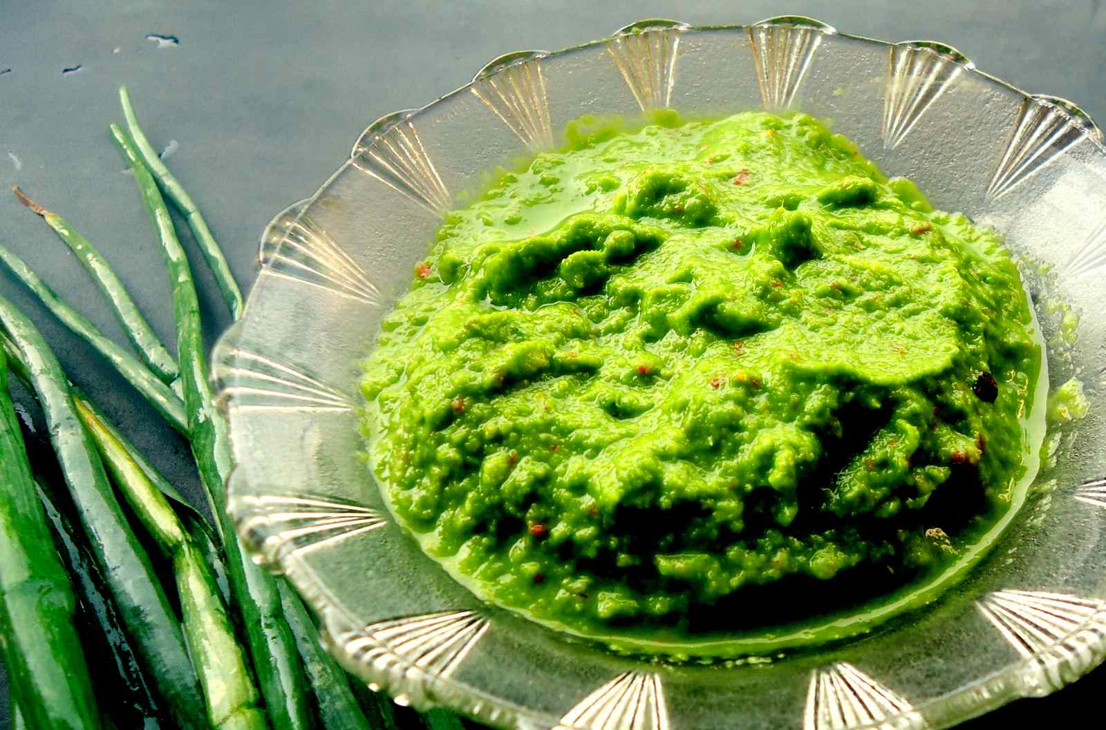 રોગપ્રતિકારક શક્તિ વધારવા બનાવો ઈમ્યૂનિટી-બૂસ્ટિંગ ચટણી,જાણો ઈમ્યૂનિટી-બૂસ્ટિંગ ચટણી બનાવવાની રીત 2 Raw Mango Spring Onion Dip