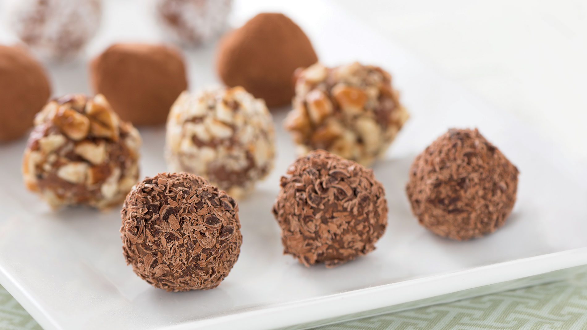 lindt the season hero make swiss classic milk chocolate truffles
