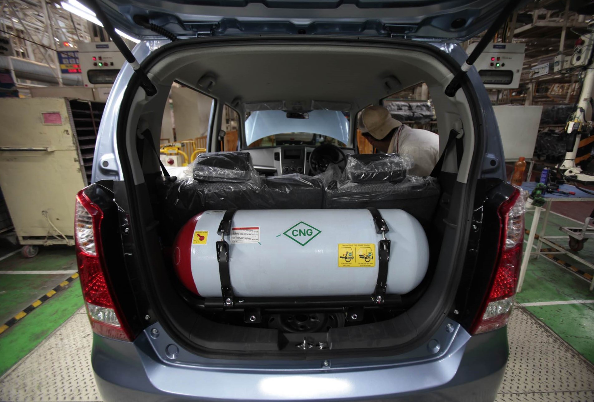 ટૂંક સમયમાં લોન્ચ થશે આ જાણીતી કંપનીનું CNG મૉડેલ 4 0 0 0 0 70 https www.autocarpro.in userfiles IMG 912 9912 cng factory mg 0032