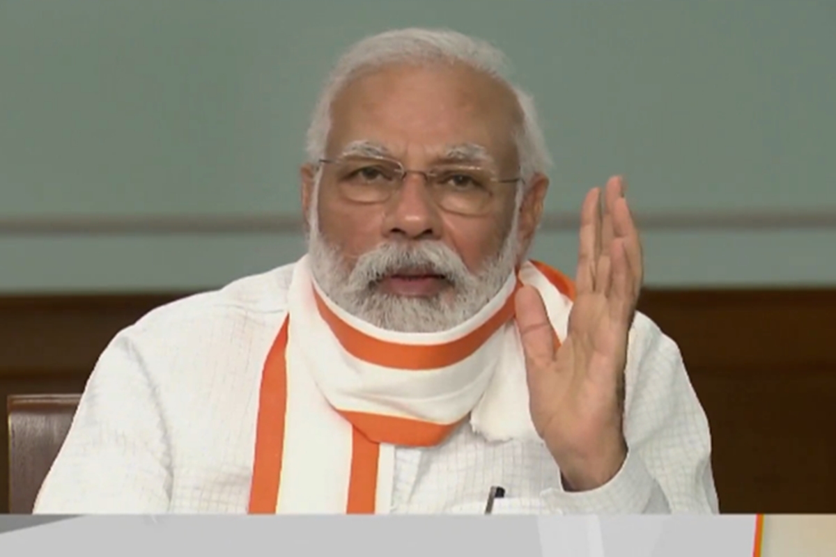 PM મોદીએ કરી રાષ્ટ્રપતિ રામનાથ કોવિંદ સાથે મુલાકાત,દેશ અને વિદેશના વિવિધ મુદ્દા પર થઇ ચર્ચા 2 2 96