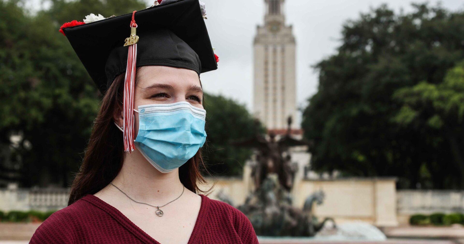 અમેરિકાએ વિદેશી વિદ્યાર્થીઓના વીઝા રદ કરવાનો નિર્ણય ખેંચ્યો પાછો 4 ghows TX 200529556 5591376b scaled