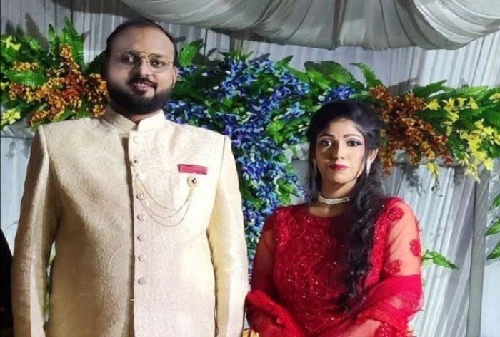 બેંક કર્મચારીએ દહેજના ફગાવી દીધા 6 લાખ રૂપિયા કહ્યું કે 2 marriage 2 700x473 1