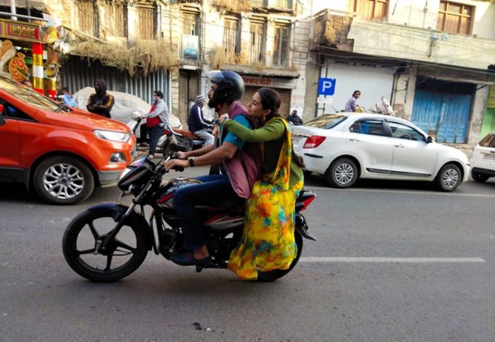 કેટરિના કૈફ સિવાય સારા અલી ખાન સાથે બાઇક પર ફરતા જોવા મળ્યા વિકી કૌશલ 2 sara ali khan vicky kaushal 27 1221 1 700x484 1