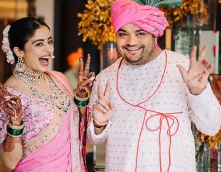 આ છે ભાભી જી ઘર પર હૈ સ્ટાર્સના રિયલ લાઈફ પાર્ટનર, શુભાંગી અત્રેથી લઈને આસિફ શેખના હમસફર સુધી 6 5 16 768x599 1