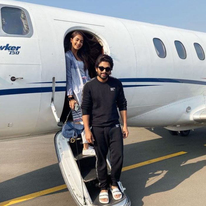 સાઉથના આ સુપરસ્ટાર્સે ખરીદ્યું છે પોતાનું પ્રાઈવેટ જેટ, એક તો છે, એરલાઈન કંપનીના માલિક. 6 Allu arjun 1 1 700x700 1