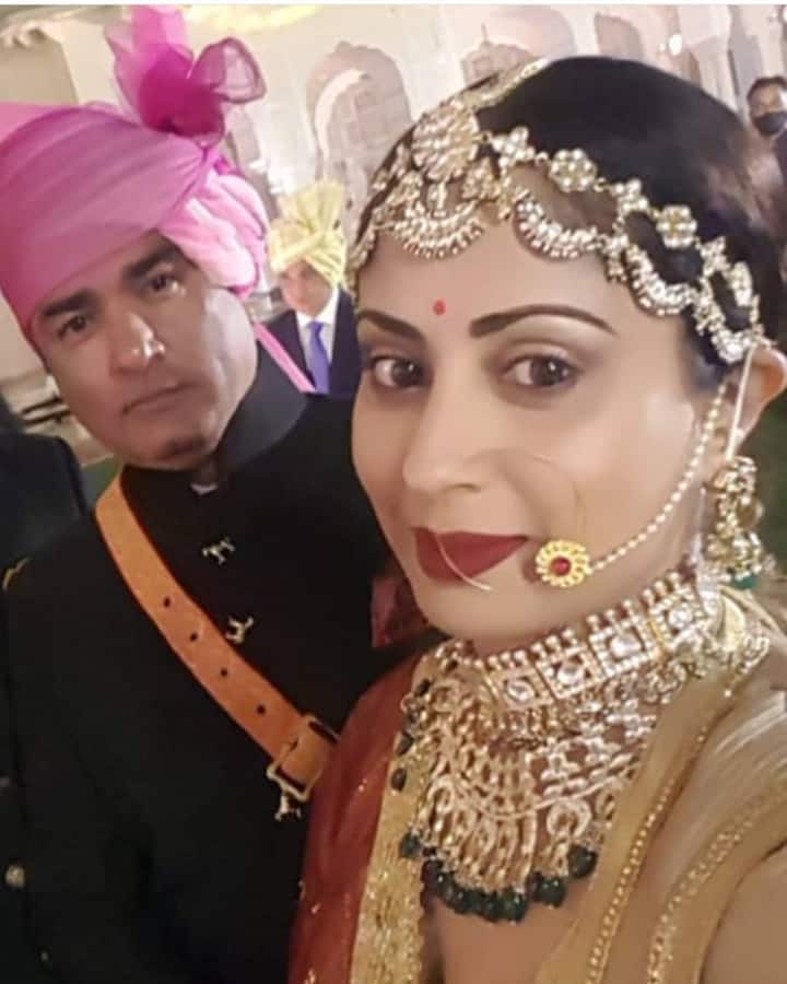 લગ્ન પછી પણ પતિથી દૂર રહેવા મજબૂર, પણ તેમ છતાં આ અભિનેત્રીઓના સંબંધો મજબૂત છે. 4 IMG 20220125 WA0042