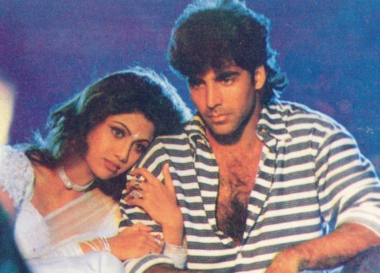 બોલિવૂડની આ 7 સુંદરીઓ ક્યારેય બનતી હતી ટ્વિંકલ ખન્નાની બહેનો, તેમની સુંદરતા જોઈને પતિ અક્ષય કુમાર દંગ રહી ગયા. 7 akki 5 768x552 1