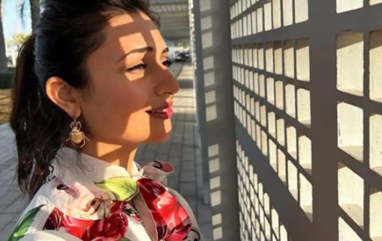 દિવ્યાંકાને બાથરૂમમાં રોમાન્સ કરતી જોઈ પતિ વિવેક શરમથી રડી પડ્યા, ચાહકો બોલ્યા- 'અરે! જો તમે દરવાજો બંધ કર્યો હોત તો...' 3 divyanka 3 768x485 1