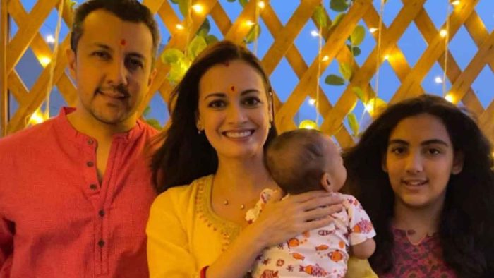 દિયા મિર્ઝા અને તેની સાવકી દીકરી અદારાનો આવો છે સંબંધ, જુઓ તેમની બોન્ડિંગ 4 diya mirza3 700x394 1