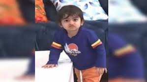 પિતાએ 2 વર્ષના બાળકને રમવા માટે મોબાઈલ આપ્યો, બાળકે 2 લાખનો ઓર્ડર આપ્યો, સામાન ઘરે પહોંચ્યો 4 download 58