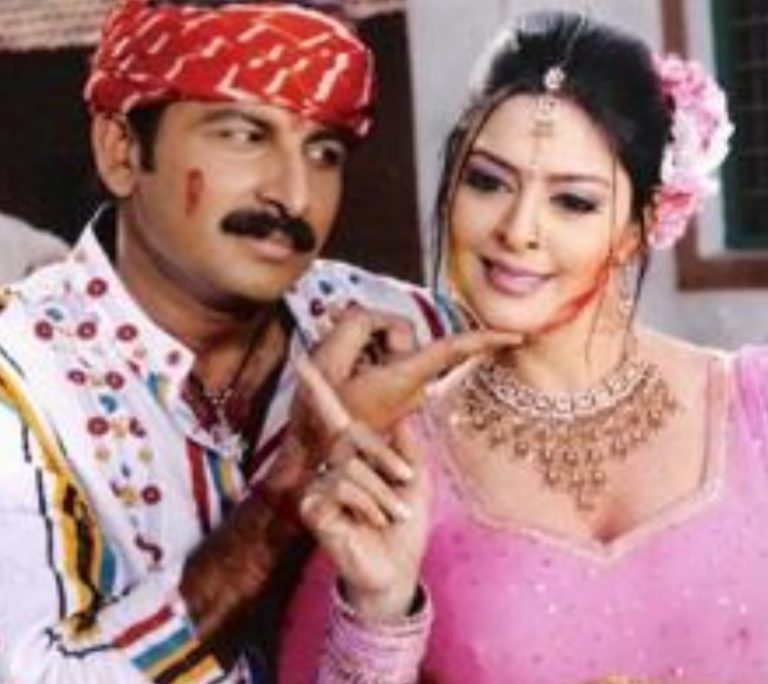 બોલિવૂડ અભિનેત્રી નગ્માએ 4 પરિણીત કલાકારોને કરી રહી હતી ડેટ, છતાં પણ 47 વર્ષની ઉંબરે તેણી કુંવારી છે. 4 nagma 3 768x684 1