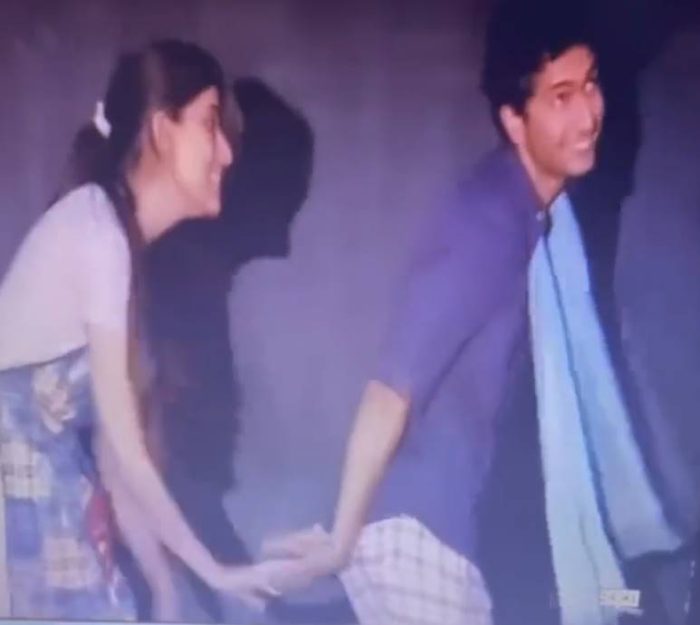 13 વર્ષ પહેલા વિકી કૌશલે આ એક્ટ્રેસને મારી હતી થપ્પડ, વીડિયો જોઈને કેટરિના પણ હોંશ ઊડી ગયા. 4 vicky kaushal 2 1 700x625 1