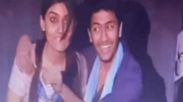 13 વર્ષ પહેલા વિકી કૌશલે આ એક્ટ્રેસને મારી હતી થપ્પડ, વીડિયો જોઈને કેટરિના પણ હોંશ ઊડી ગયા. 2 vicky kaushal 2 700x389 1