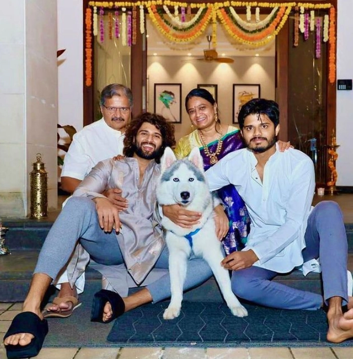 vijay devakonda house 24 1 22 5 1