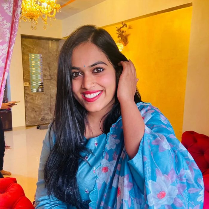 સાયલી કાંબલેએ લગ્ન પહેલાં જ ખરીદ્યું સપનોનું ઘર, માતાએ માથે કલશ મૂક્યો, જુઓ ફોટાઓ. 3 Sayli Kamble 1 2 22 3 700x700 1