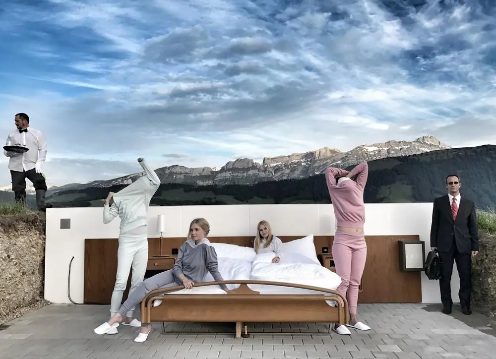 લે બોલો! આ હોટલમાં દીવાલ કે છત જ નથી! જાણો કેટલું છે ભાડું 4 02 1