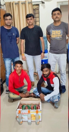 બુટલેગરે દારૂની હેરફેર કરવા એવો “જુગાડ” કર્યો કે LCB પણ ચક્કરે ચડી ગઈ 3 Bootlegger "juggles" alcohol trafficking so LCB gets dizzy