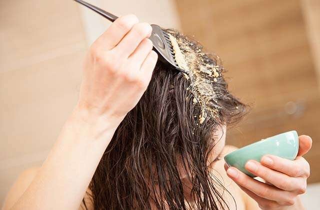 Adopt this natural way to color white hair! There are more benefits to dyeing than chemical dyes
