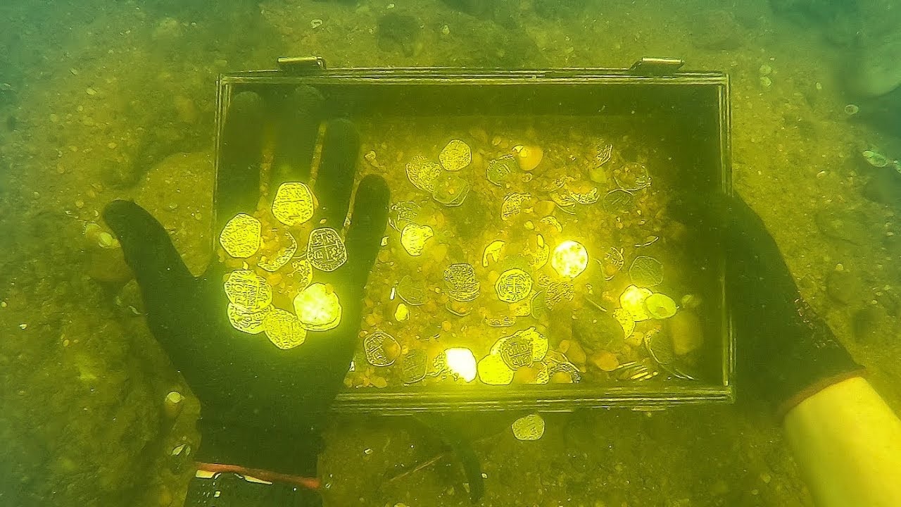 200 17 billion worth of gold has been found lying at the bottom of the ocean for 200 years