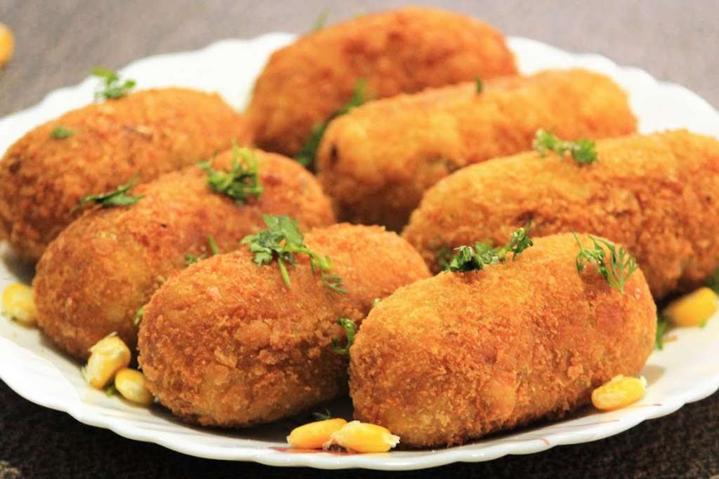 make-delicious-corn-rolls-during-the-rainy-season-this-being-the-whole-recipe