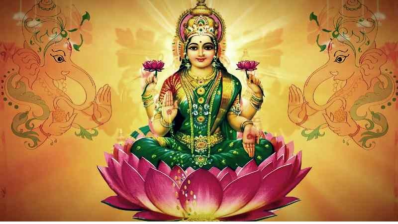 Keep the idol of mother Lakshmi in this direction of the house; Good news will come overnight