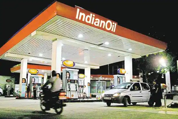You know that some features are free at the petrol pump! So let us know how many facilities are available for you