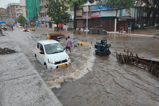 Megharaja's successor in South Gujarat including Saurashtra; Find out where and how much rain fell