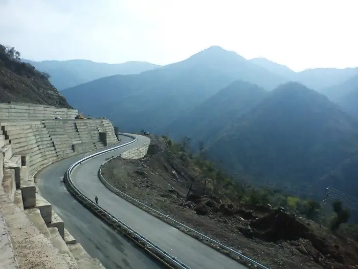 To visit this place in the summer vacation; Don't feel expensive with heat