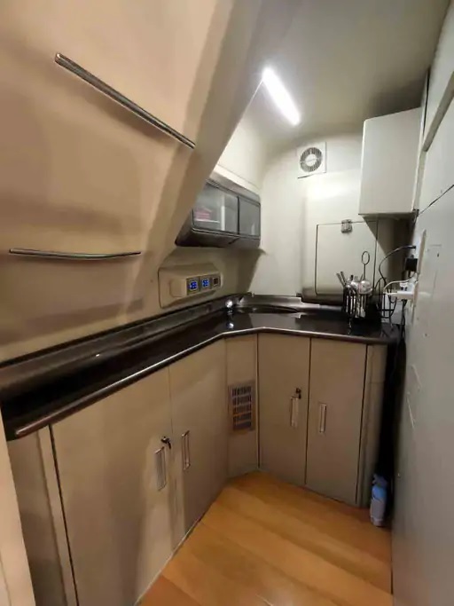 Actress Shilpa Shetty's Expensive Vanity Van Let's take a photo tour of Vanityvan