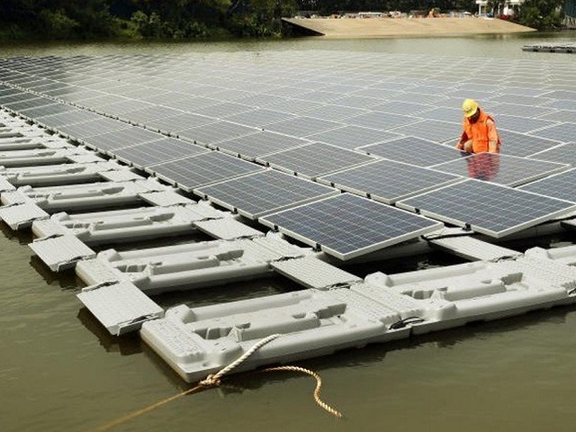 indias-largest-floating-solar-power-project-ready-know-what-the-benefits-will-be