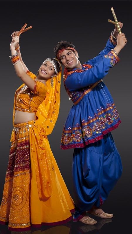 Navratri Celebration 2022 : ગુજરાતમાં નવરાત્રિની શરૂઆત થાય છે ગરબા-દાંડિયાથી, જાણો શું છે ખાસ 3 shutterstock 274971593 cropped 1506331558