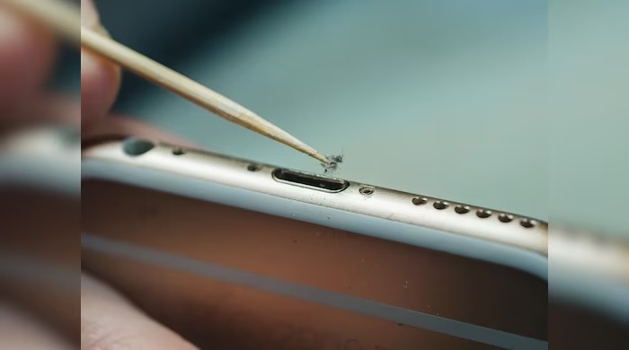 ફોનના દરેક ખૂણામાં છુપાયેલી ધૂળ અને માટી બહાર આવશે, જલ્દી કરો આ ટ્રિક 2 ફોનના દરેક ખૂણામાં છુપાયેલી ધૂળ અને માટી બહાર આવશે જલ્દી