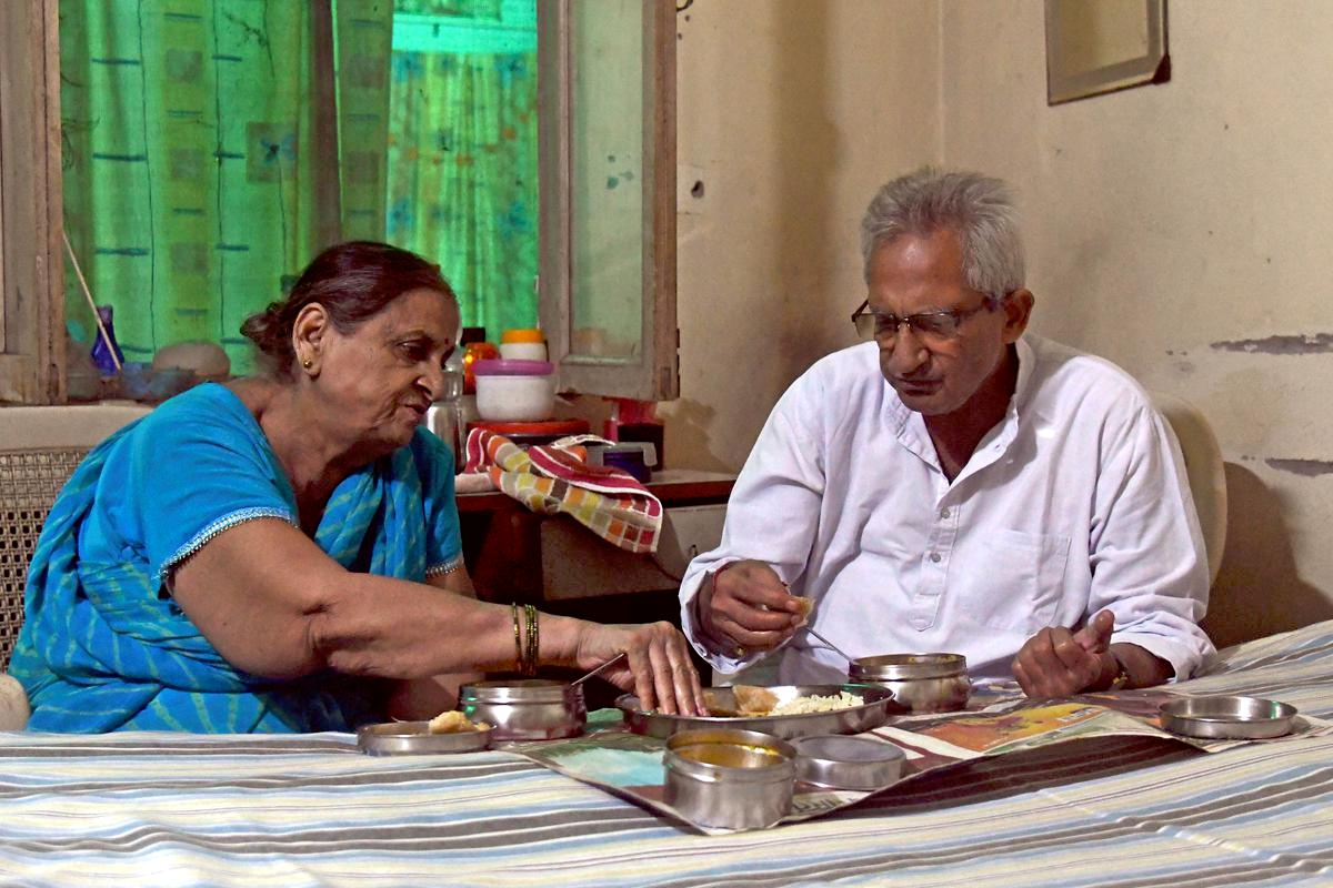 ‘માતા પિતા કે સાસુ સસરાનું ધ્યાન ના રાખ્યું તો મિલકત… ‘