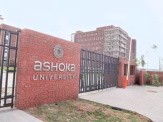 રિસર્ચ પેપરને લઈને અશોકા યુનિવર્સિટીના અન્ય પ્રોફેસરે રાજીનામું આપ્યું, ફેકલ્ટી સમર્થનમાં આગળ આવી 1 ashoka