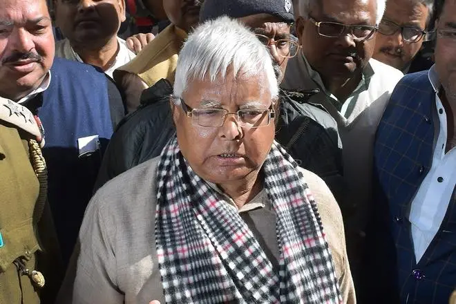 lalu yadav opened attack on ed action said has also seen the emergency fight with sangh bjp will continue