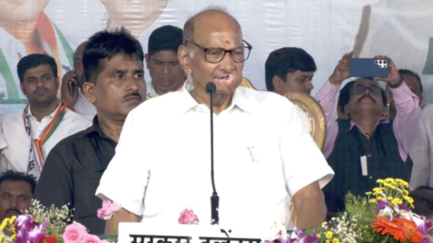 PM મોદીના 2024માં લાલ કિલ્લા પર ફરીથી આવવાના નિવેદન પર શરદ પવારે કહ્યું- ફડણવીસે પણ આવું જ કહ્યું હતું 1 sharad pawar aug